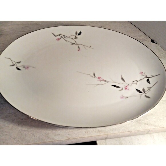 Vintage Cherry Blossom Fine China Plater Made in Japan. 14ins Long,11ins Wide. - Picture 1 of 7